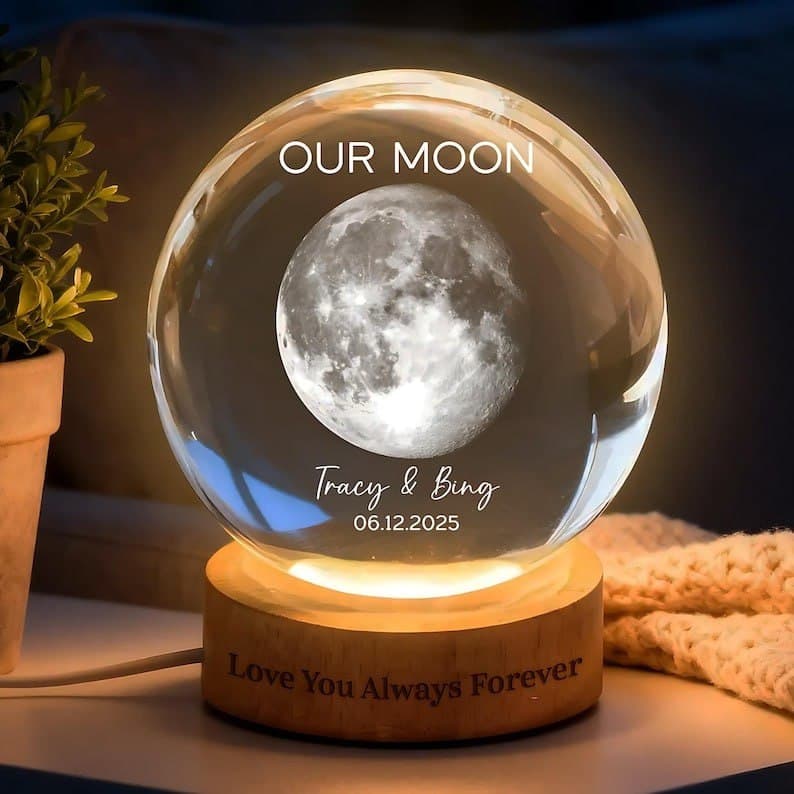 3D Crystal Ball Lamp with Wooden Base
